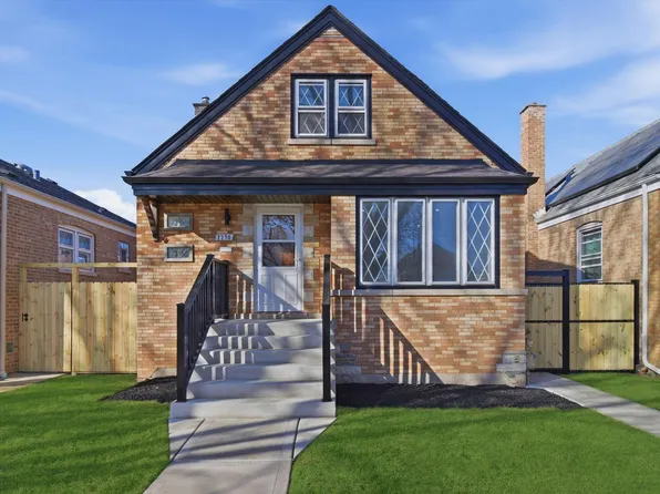 7230 S Avers Ave, Chicago, IL 60629