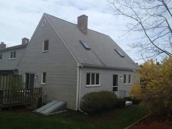 52 Liberty St APT B1, Plymouth, MA 02360