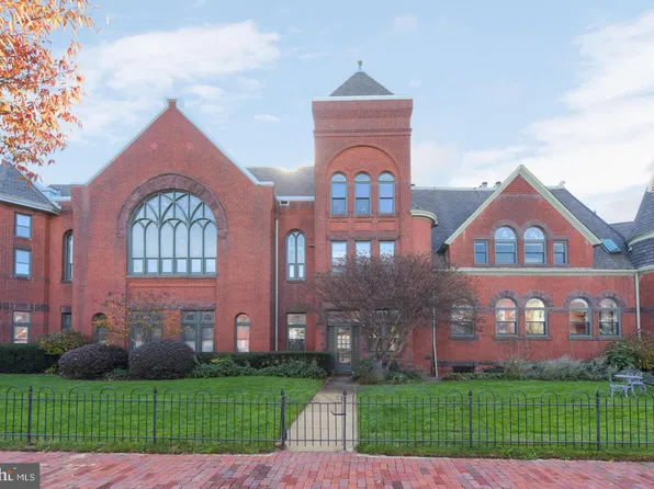 901 S Carolina Ave SE #3, Washington, DC 20003
