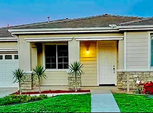 974 Pinewood Ave, Sanger, CA