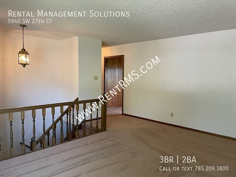 5940 SW 27th Ct — Photo 8