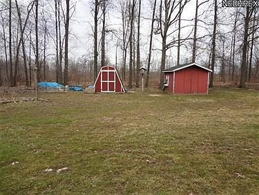 3rd image of 428 Earl Dr