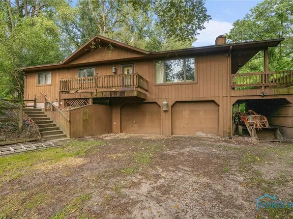 450 N Eber Rd, Holland, OH 43528