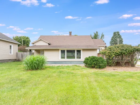 252 E 2nd St, Oglesby, IL 61348