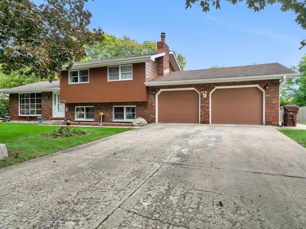 23761 Cottonwood Ln, Minooka, IL 60447