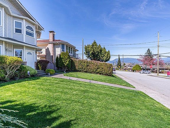 3rd image of 5433 Elsom Ave