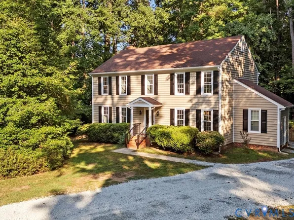 4802 Chatham Grove Pl, North Chesterfield, VA 23236