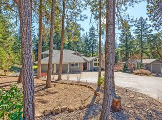 469 China Gulch Rd, Jacksonville, OR 97530