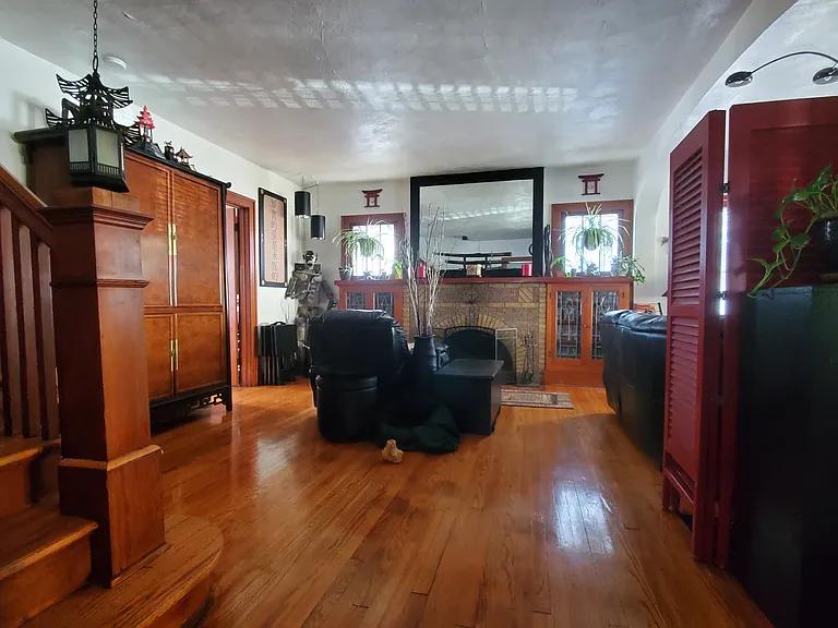 907 Sheridan St #0 — Photo 3