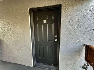 1201 Lake Victoria Dr APT P, West Palm Beach, FL 33411