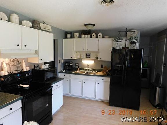 4th image of 2465 Windsor Dr