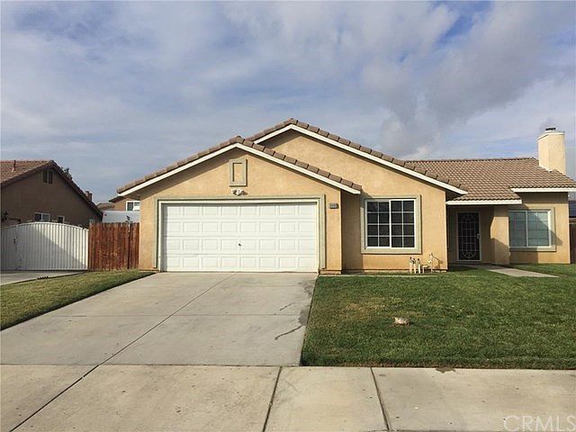 1st image of 10660 Larch Ave
