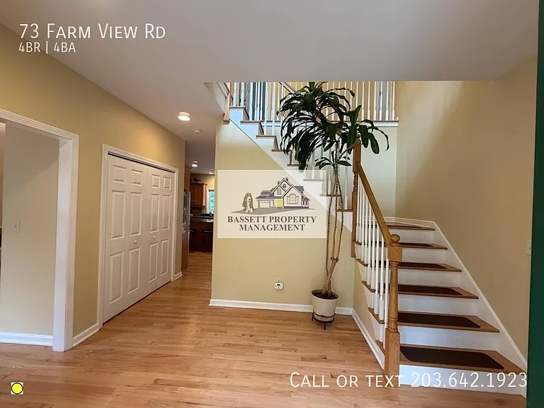 73 Farm View Rd — Photo 4