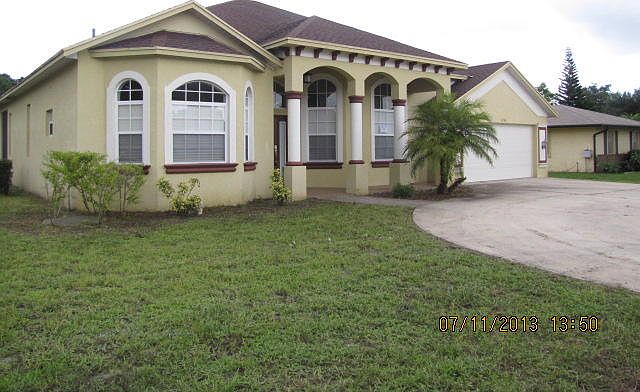 1st image of 1153 SE Airoso Boulevard