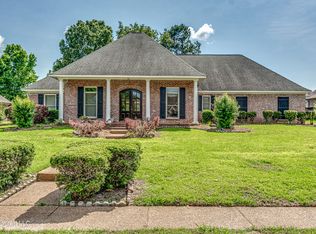 181 Parke Dr, Ridgeland, MS 39157