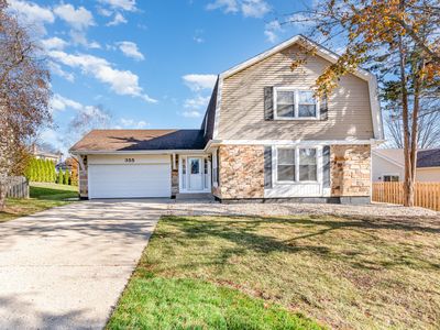 355 Crestwood Ct, Algonquin, IL, 60102