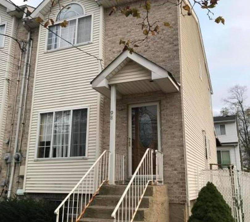 1st image of 98 Arnold St