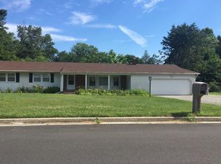 1596 Wisteria Ave, Vineland, NJ 08361