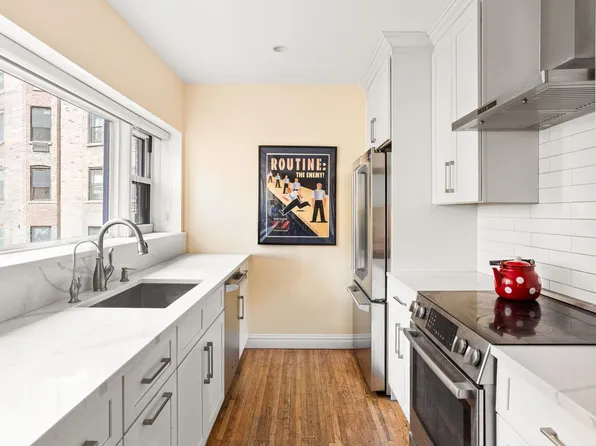 161 East 90th Street image 1 of 13