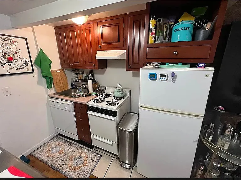 519 E 12th St #3B — Photo 7