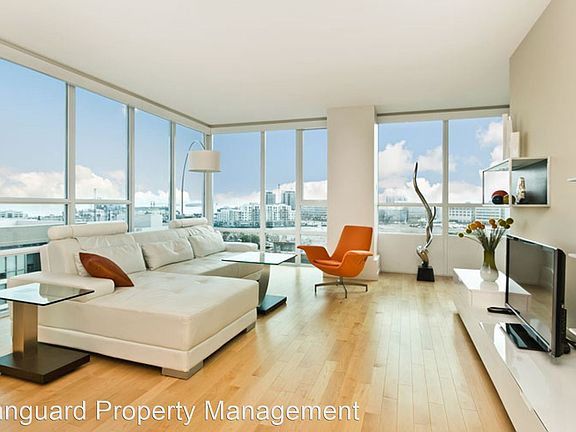 2nd image of 300 Berry St Unit 1508