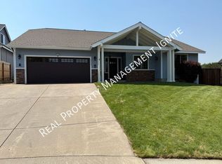 63445 Ledgestone Ct, Bend, OR 97701