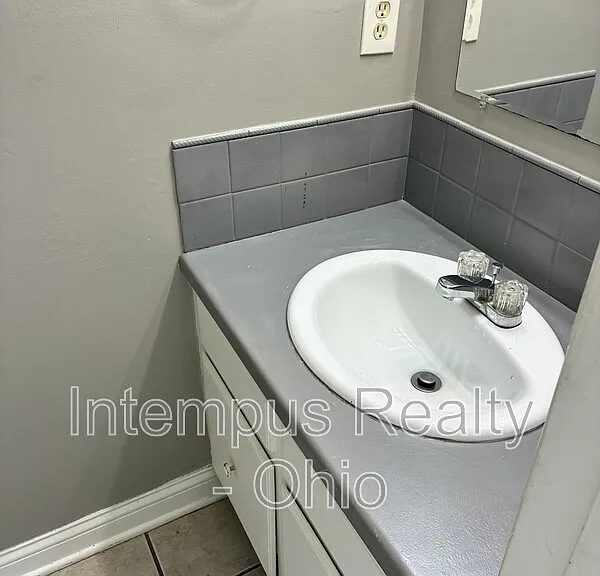 21 King Arthur Ct — Photo 12