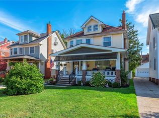 1565 Waterbury Rd, Lakewood, OH 44107