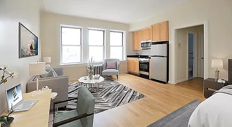 Rented by Manhattan Realty Group