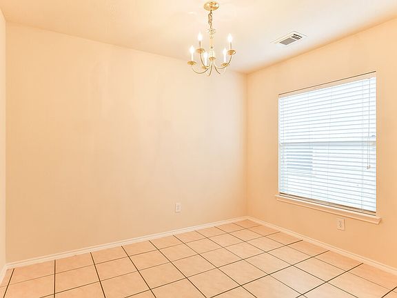 4th image of 7735 Eldergrove Ln