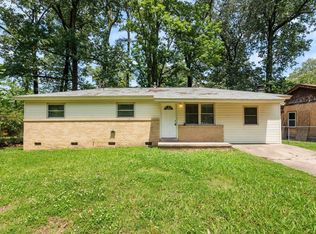 7418 Fairfield Dr, Little Rock, AR 72209