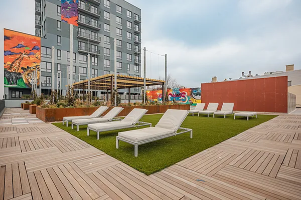 Rented by Nooklyn NYC LLC | media 23