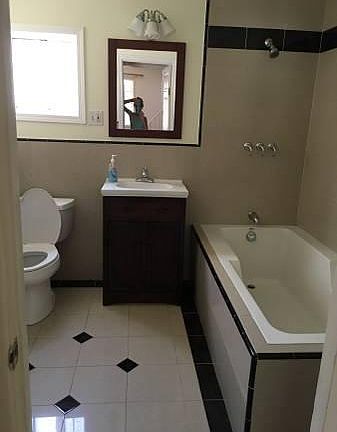 Downstairs full bathroom