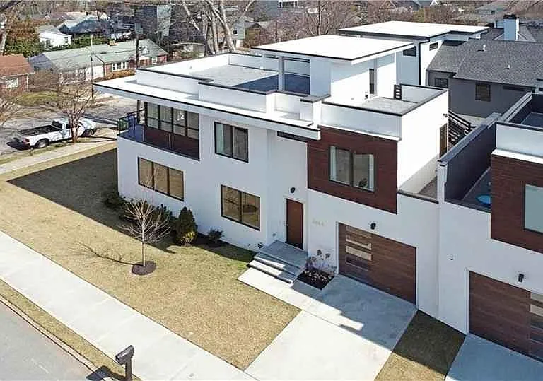 669 E Ave NE #A — Photo 31