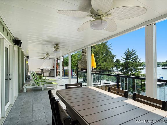 3rd image of 32655 Oak Hill Rd