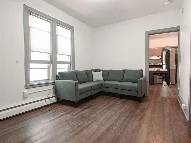 110-113 Stewart Ave — Photo 214