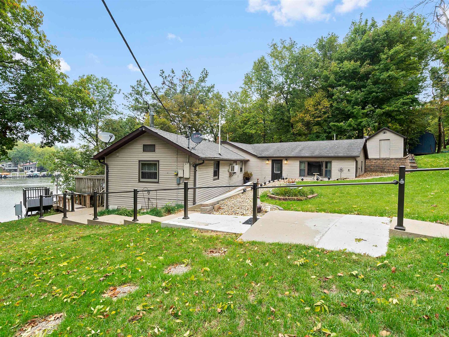 26047 216th Ave, Delhi, IA 52223 MLS 148102 Zillow