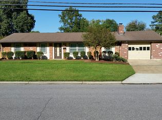 3236 Club House Rd, Virginia Beach, VA 23452