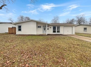 2528 Greenhurst Dr, Farmers Branch, TX 75234