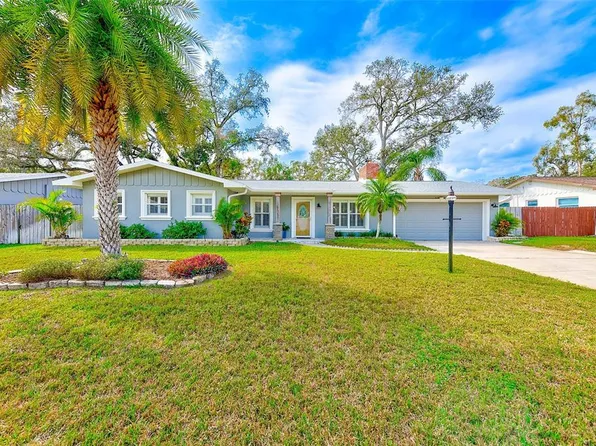 1218 Wellington Dr, Clearwater, FL 33764