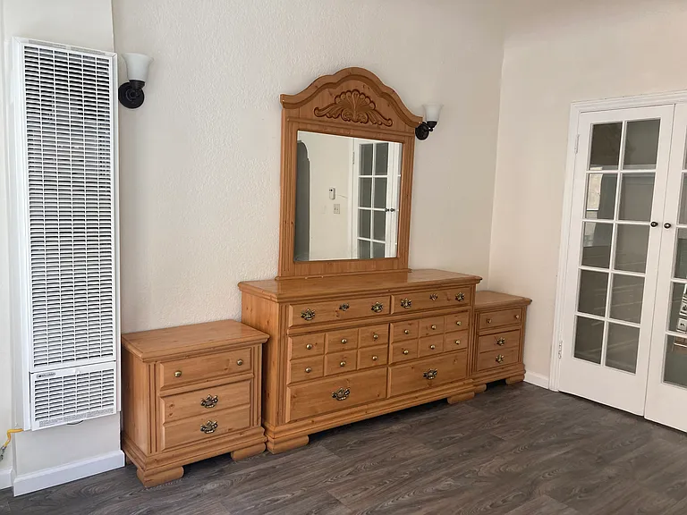 1143 N Coronado St #104 — Photo 8