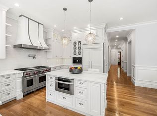 129 Rangeley Rd, Brookline, MA 02467