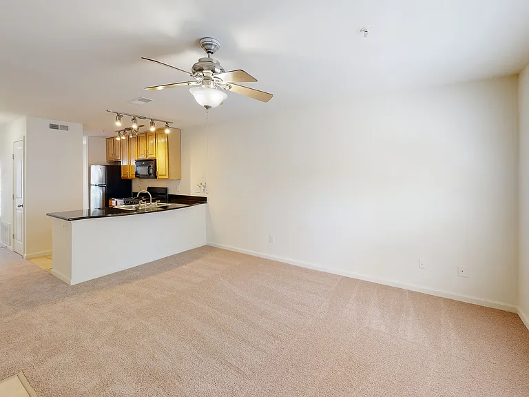 Gayton Pointe Townhomes — Photo 43
