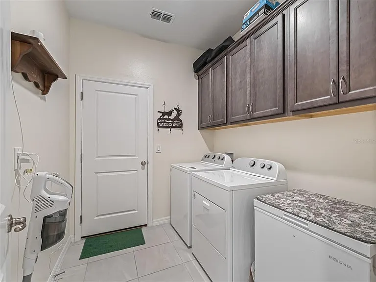 7206 SW 60th Ln — Photo 39
