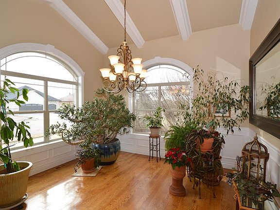 2nd image of 5235 Shadow Creek Dr