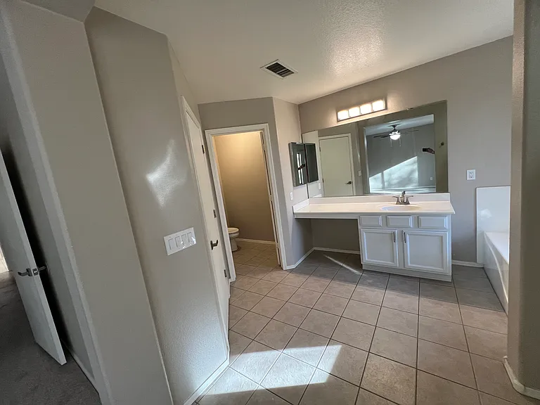 13709 W Cottonwood St — Photo 18