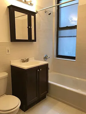 Rented by Sycamore Realty Group LLC | media 17