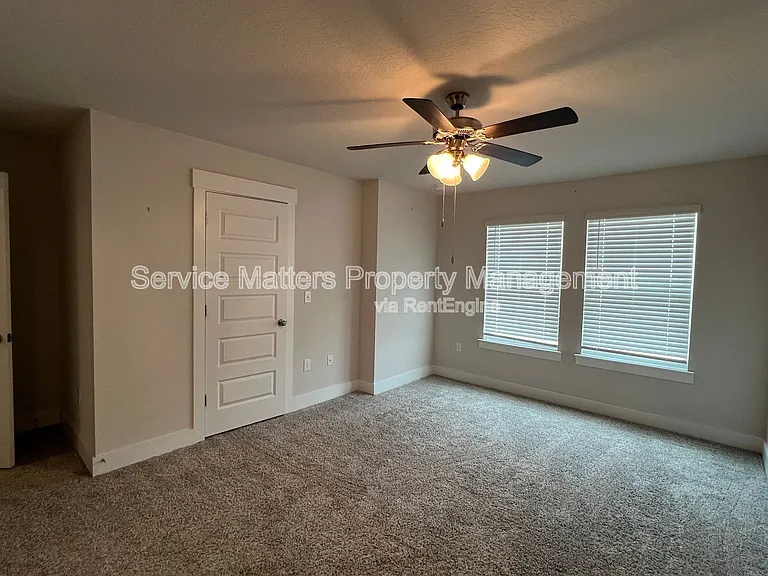 1615 Iroquois Ct — Photo 18