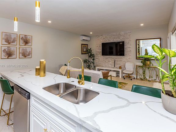 5th image of 1029 79th St #2