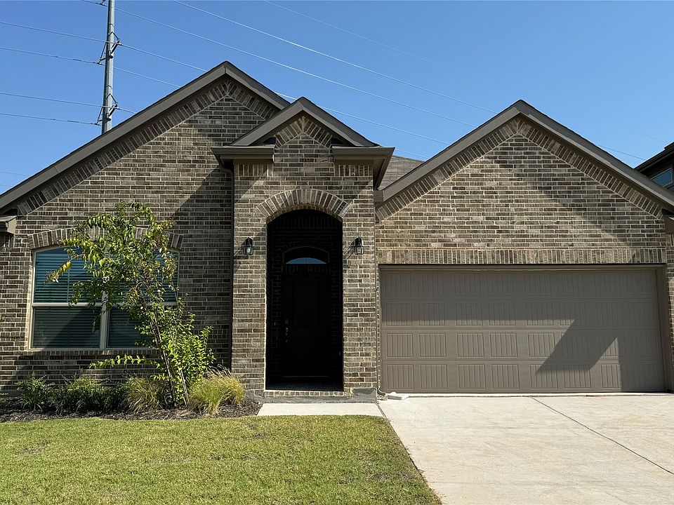 1st image of 1233 Southwark Dr
